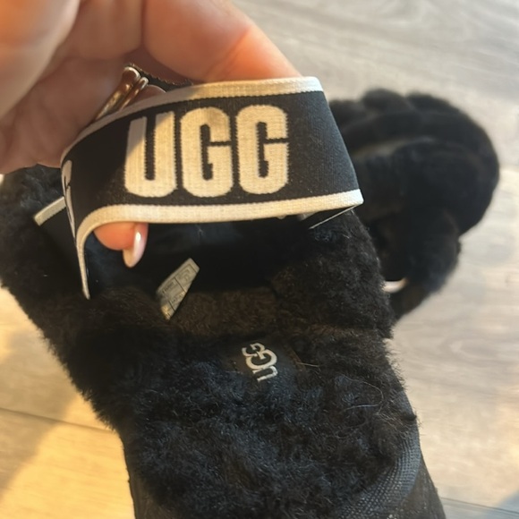 UGG Black Fluffy Platform Sandals 8 - Picture 8 of 11